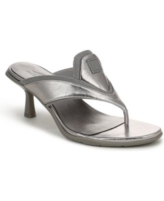 x June Ambrose Women's Ravyn Slip-On Thong Sandals