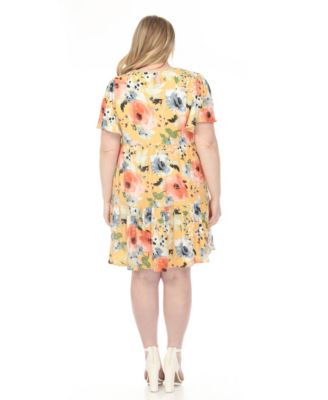 Plus Size V-Neck Vintage Floral Short Sleeve Dress