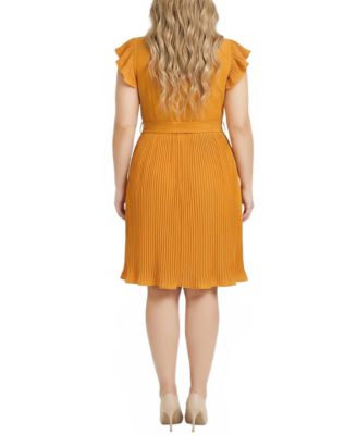 Plus Size Pliss&eacute; Pleated Short-Sleeve Dress