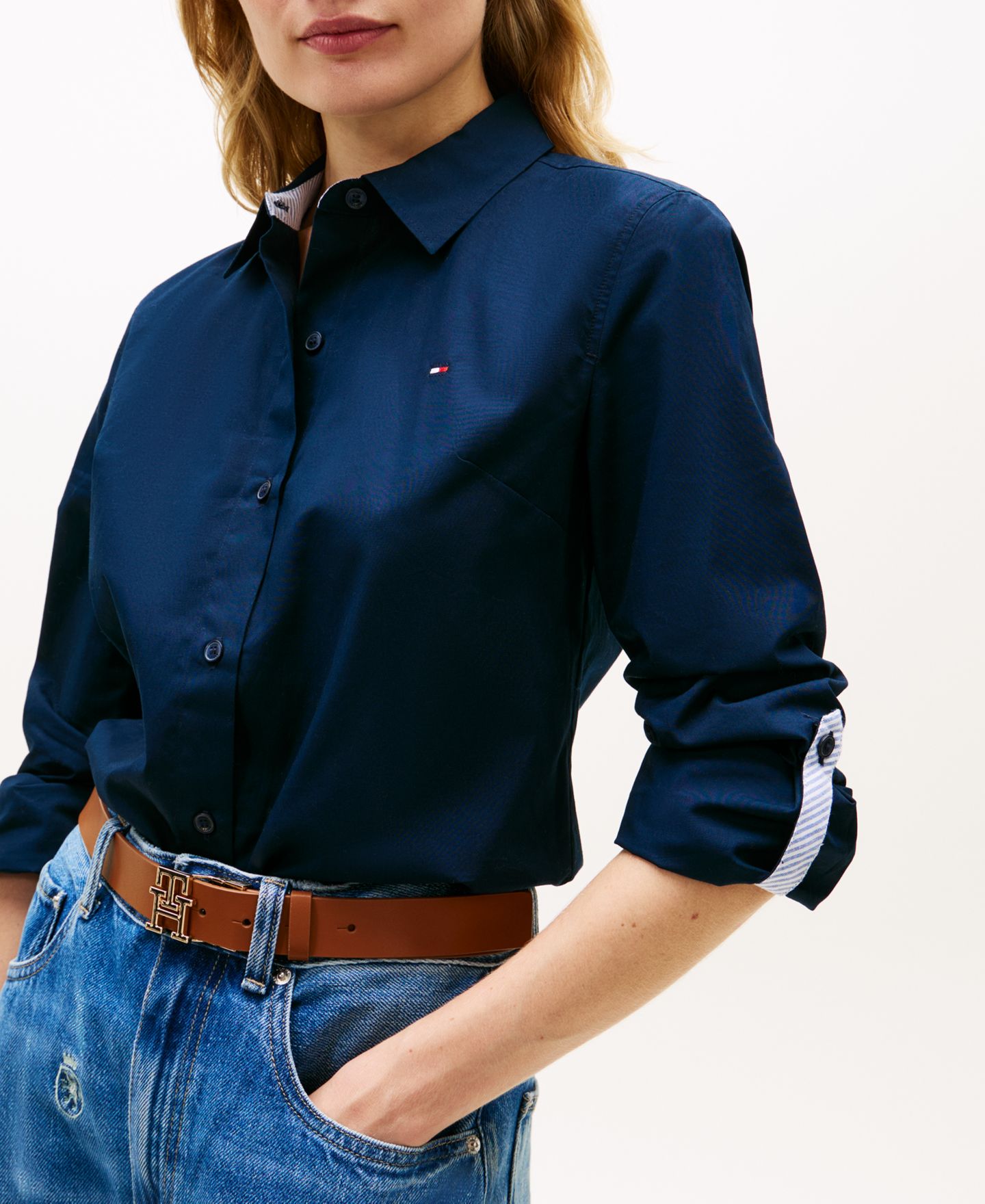 Женская рубашка Tommy Hilfiger Classic Poplin Roll-Tab Long-Sleeve Shirt, цвет: Тёмный ночной тёмно-синий — фото 3