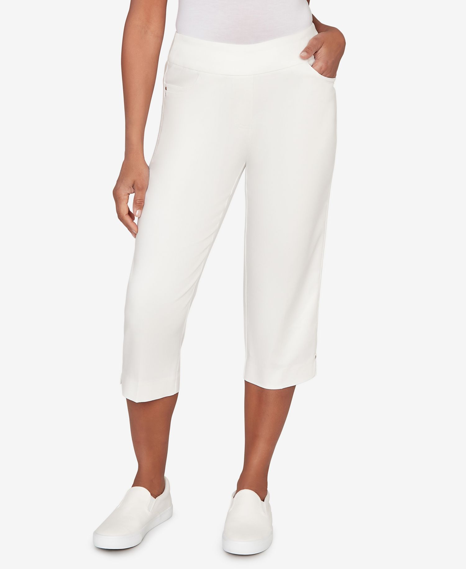 Women's Resort Living Smooth Waist Easy Pull- On Capri Pants