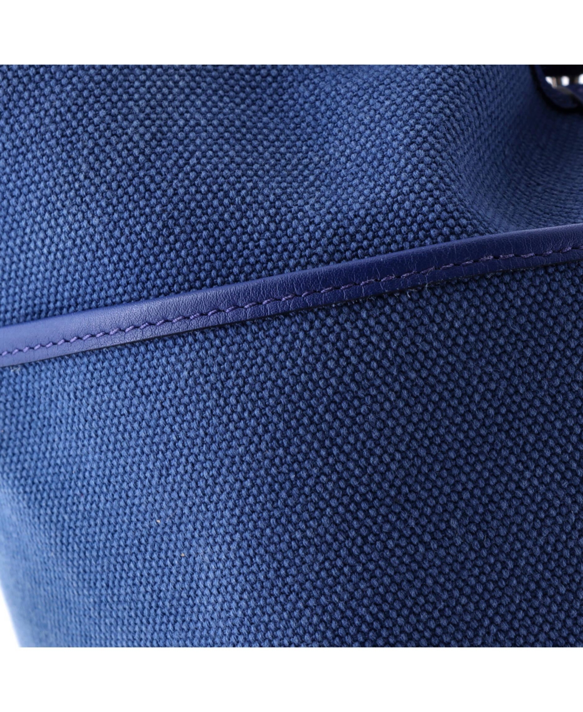 Pre-Owned HERMES Pm Cargo Picotin Lock Bag Canvas and Swift