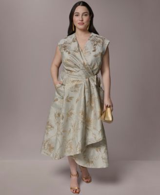 Plus Size Sleeveless Dress