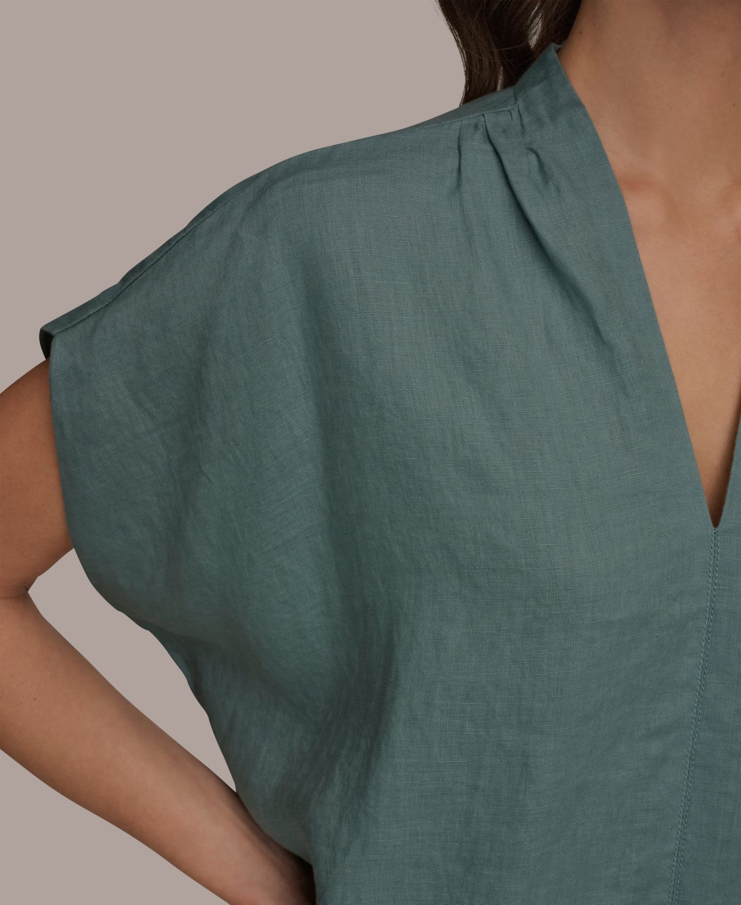 Женский топ Donna Karan Weekend Linen V-Neck Linen, цвет: Waterlily — фото 4