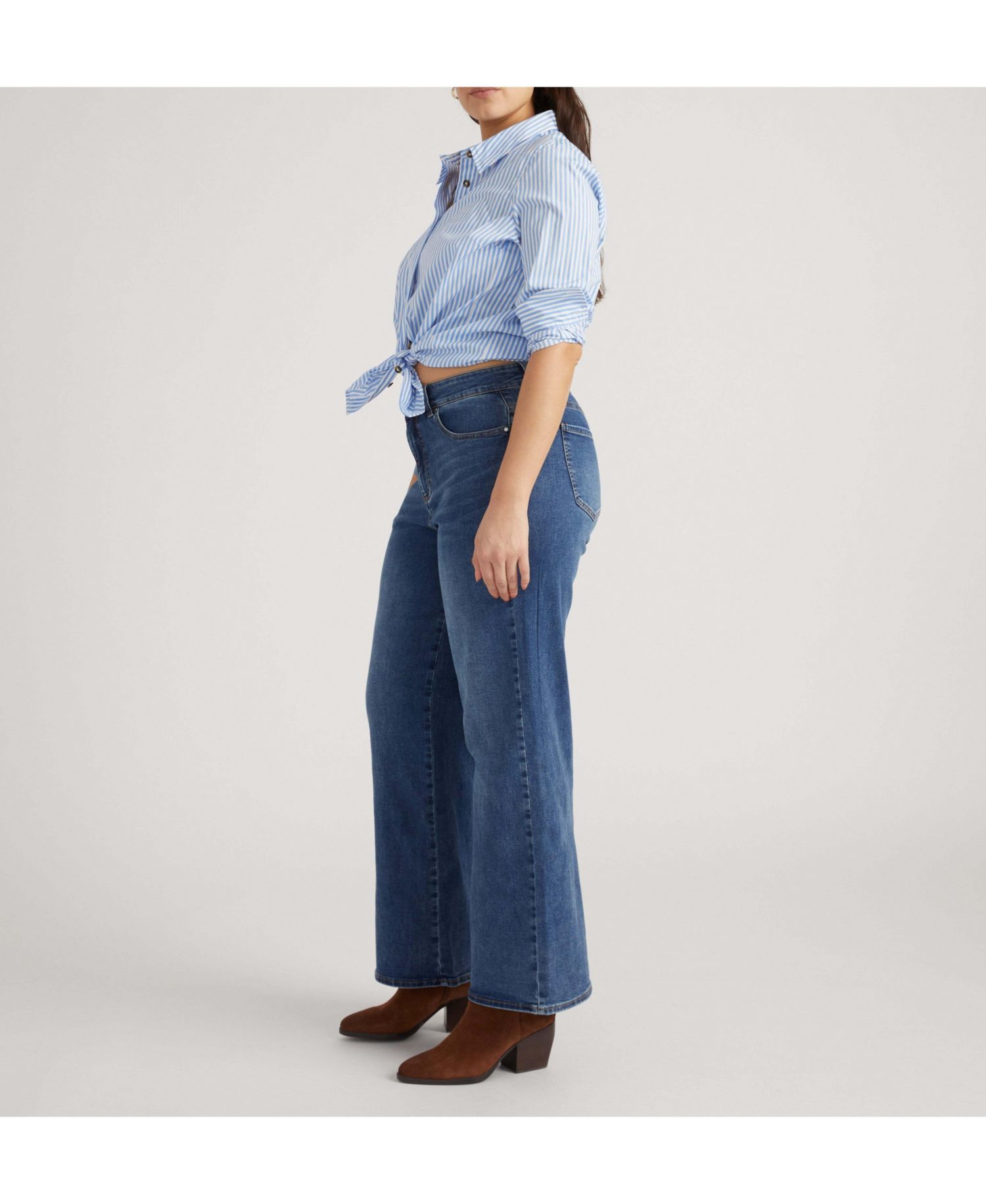 Women's Relaxed Bootcut Jeans