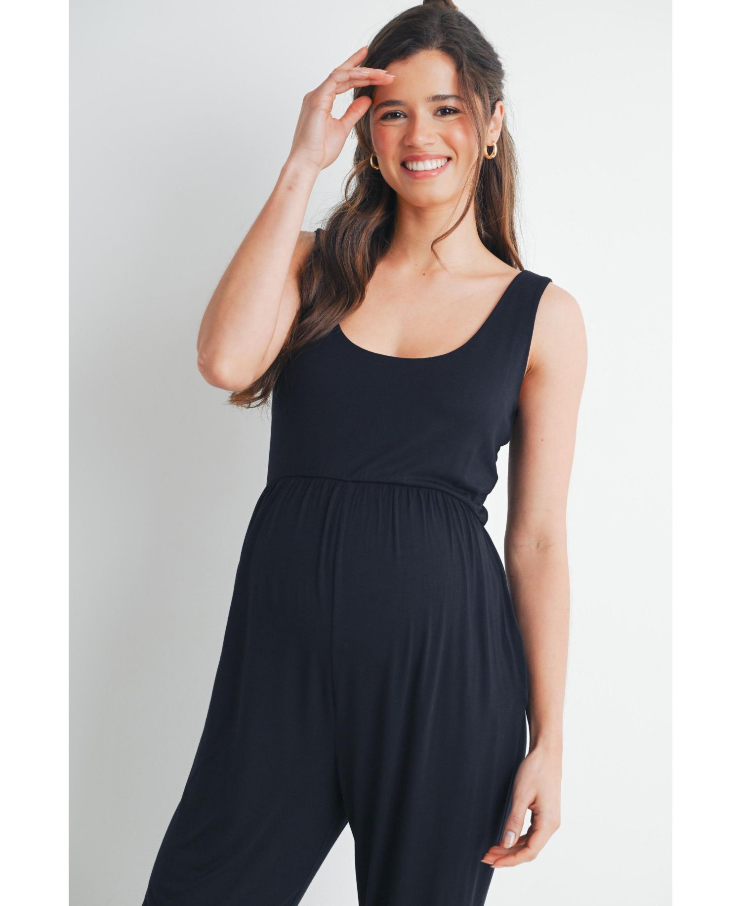 Maternity Sleeveless Scoop Neck Jumpsuit with Pockets