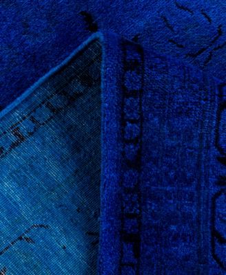 Fine Vibrance M1554 5' 3" x 7' 10" Area Rug