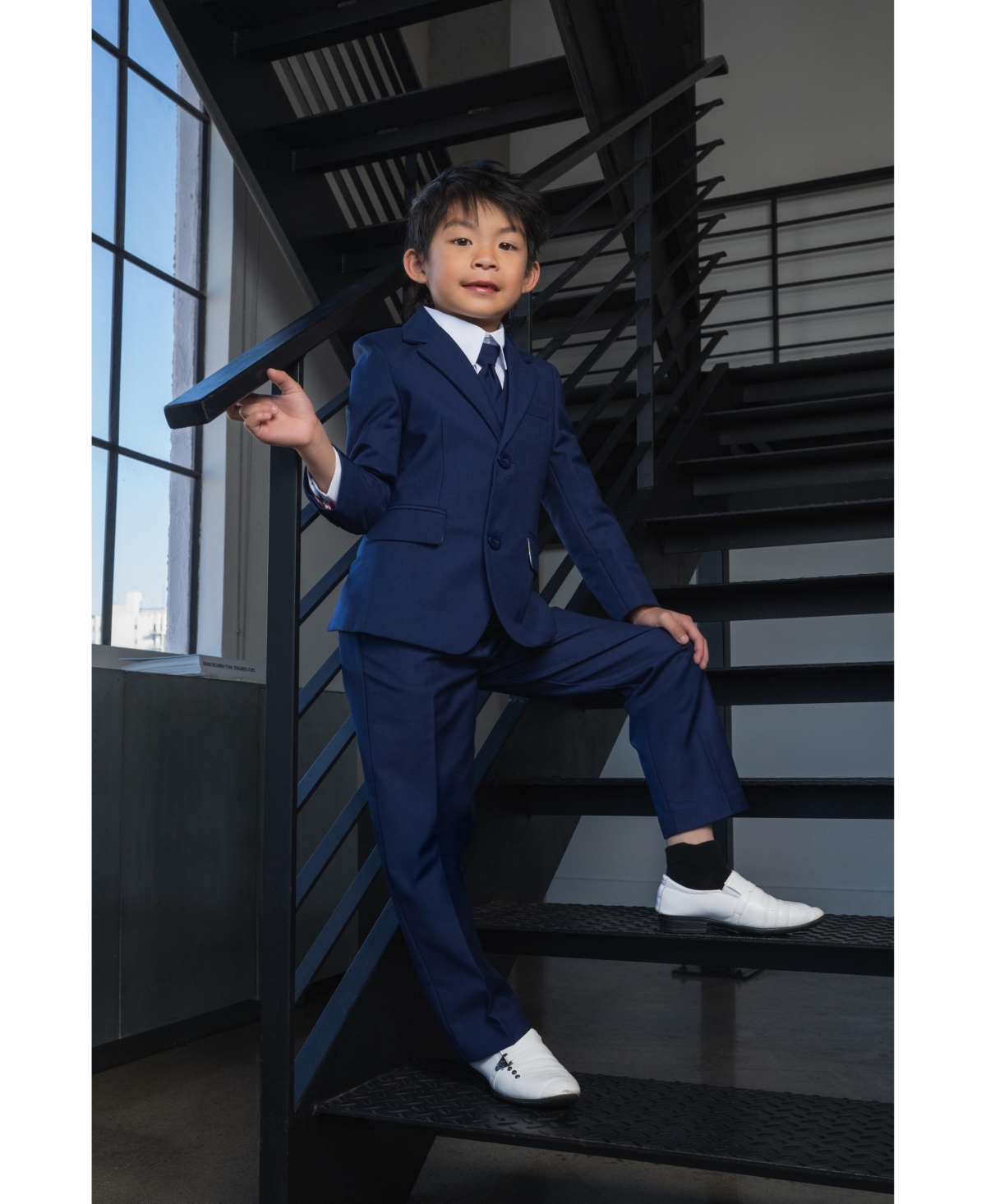 Peanut Butter Collection Boys 007 Slim-Fit Suit Set