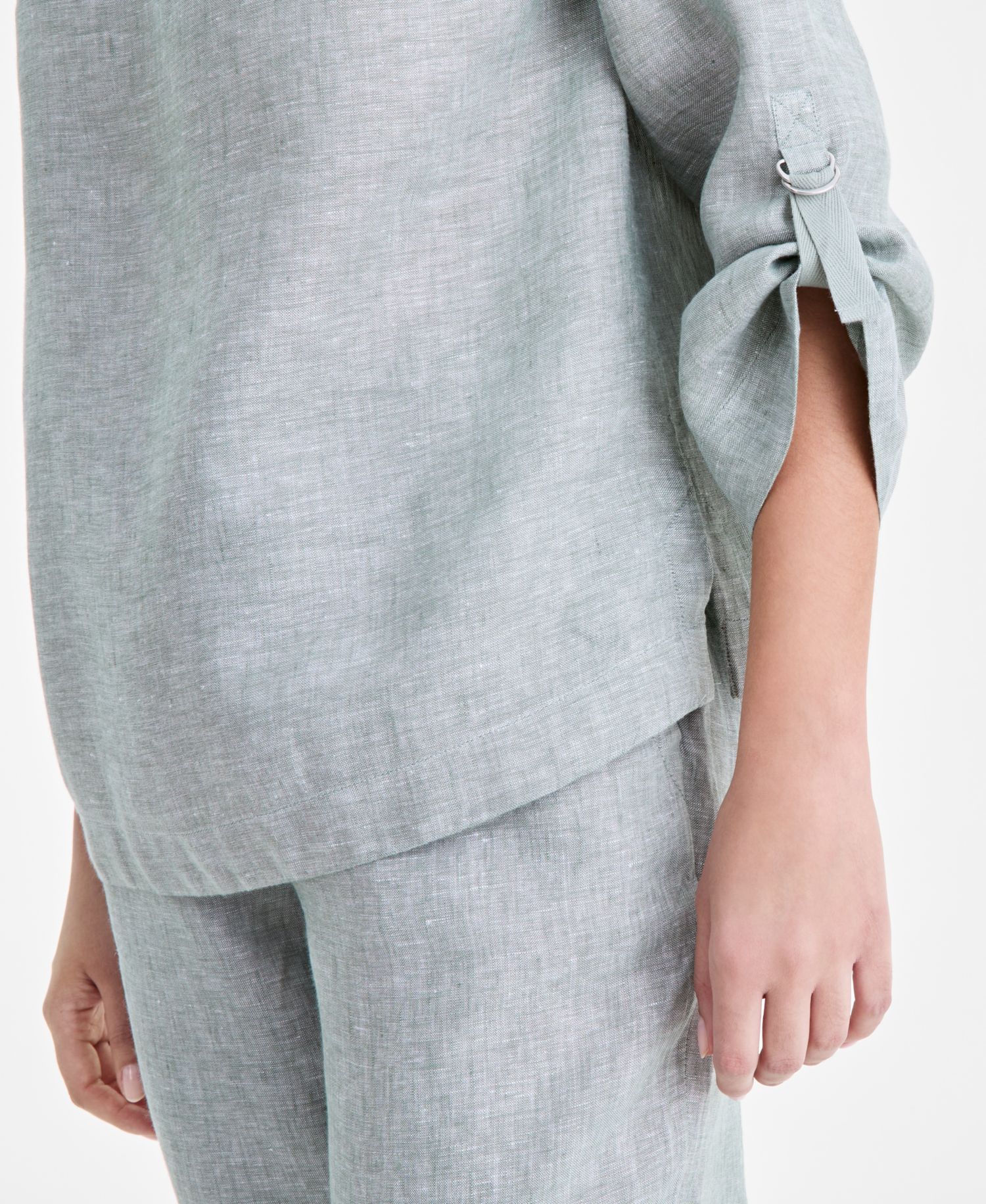 Petite 100% Linen Cuffed Top