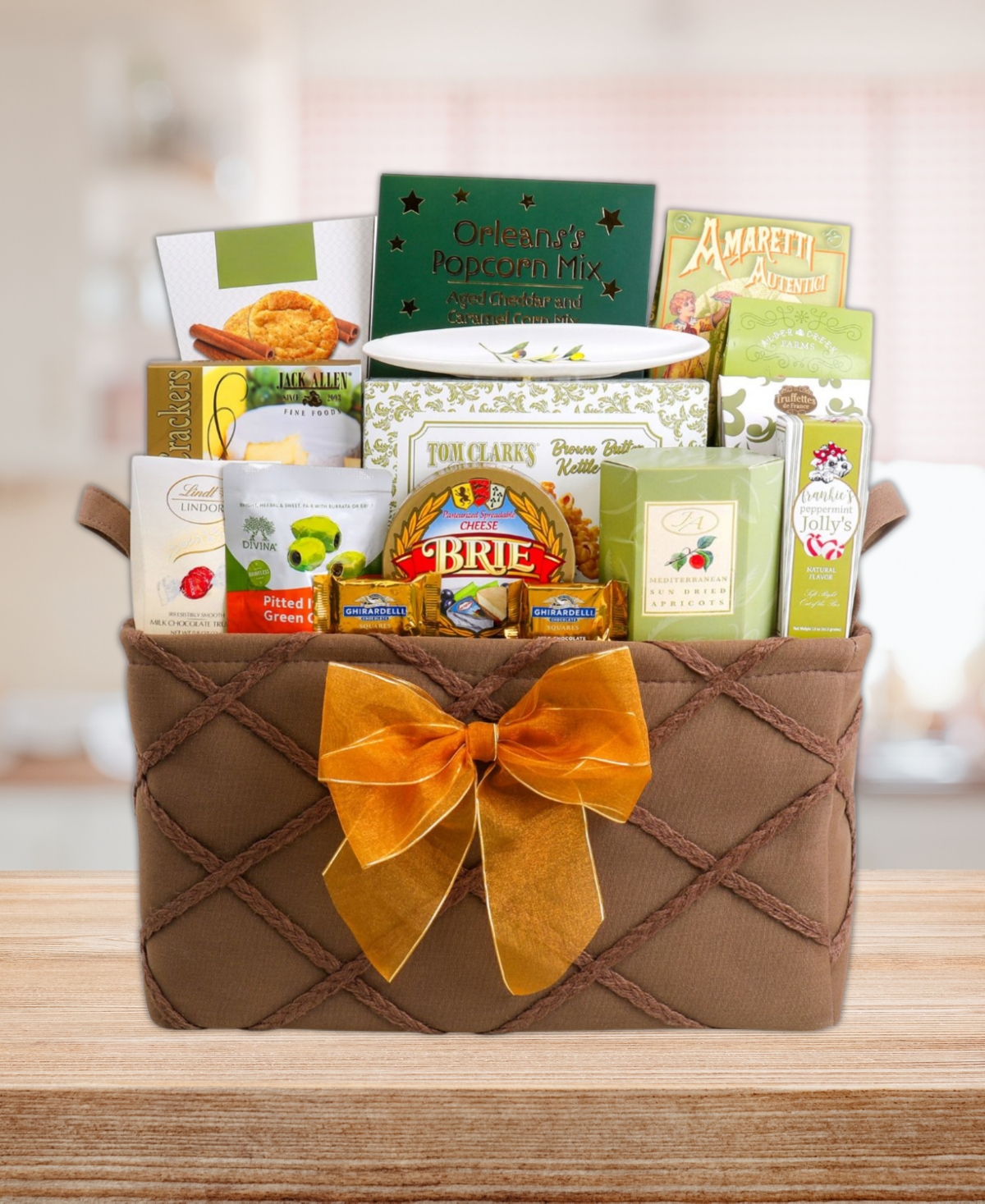 Alder Creek Gift Baskets The Ambassador Gift Basket, 14-Pc.