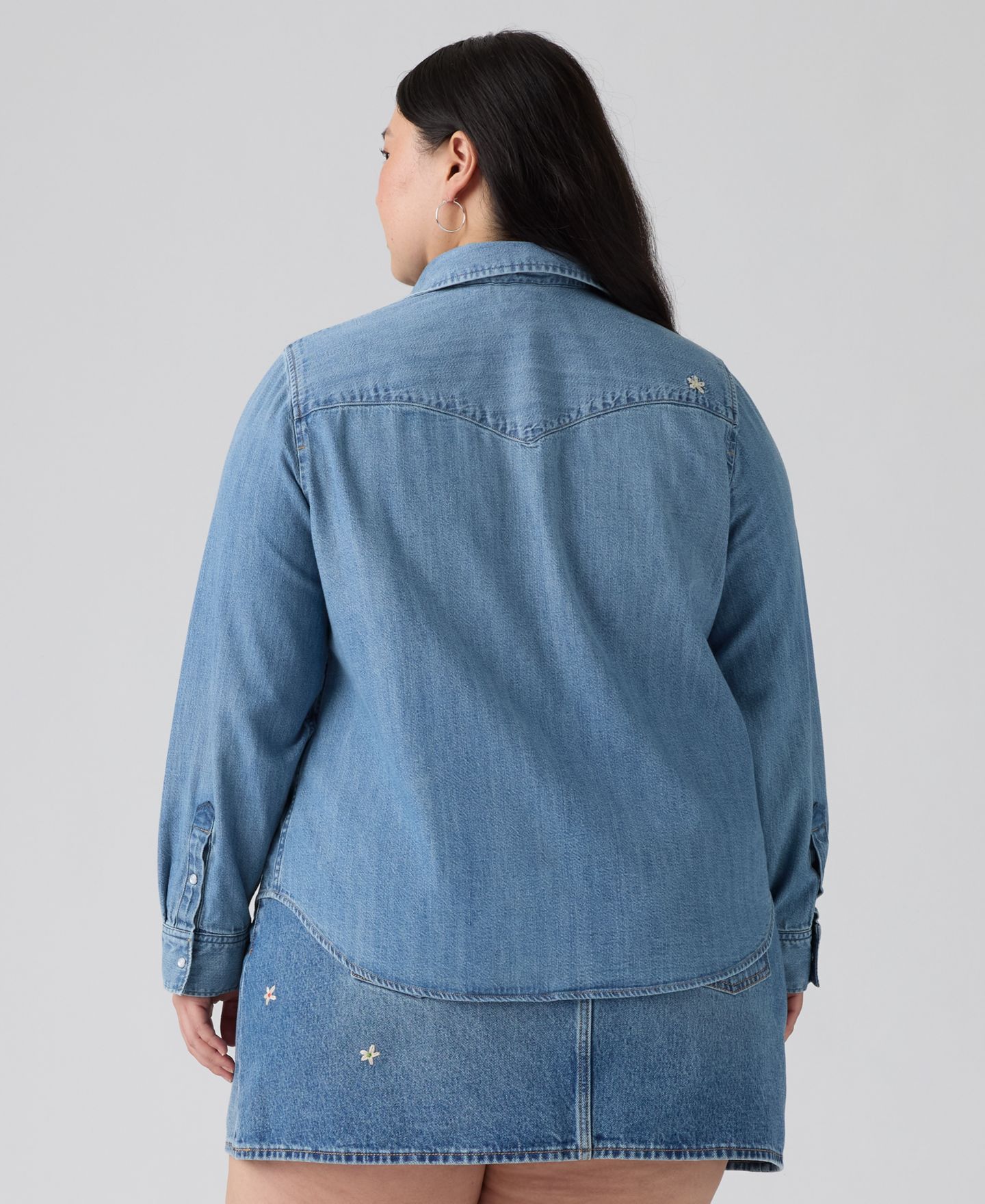 Женская рубашка Levi's Trendy Plus Size Essential Western Cotton, цвет: Bee In The Bonnet Western — фото 5