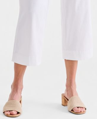 Women's High Rise Pull-On Cropped Jeans