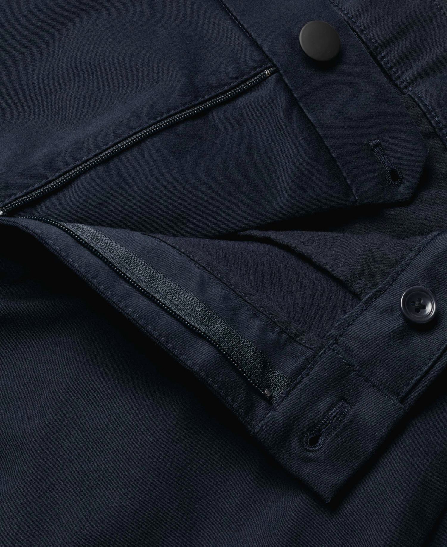 Men's Regular-Fit Performance Shorts