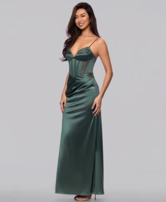 Juniors' Sweetheart Neck Gown