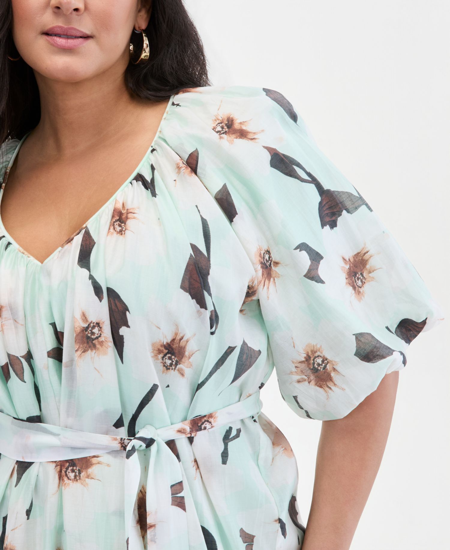 Plus Size Puffed-Sleeve Maxi Dress