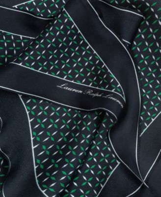 Geo Small Diamond Scraf