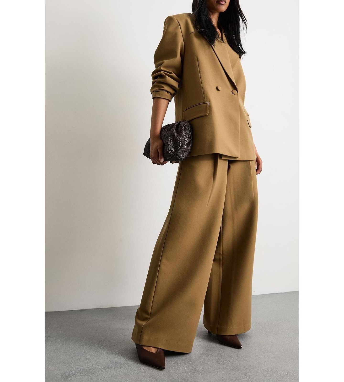 Женский пиджак Warehouse The Premium Oversized Tailored Blazer, цвет: Бежевый — фото 7