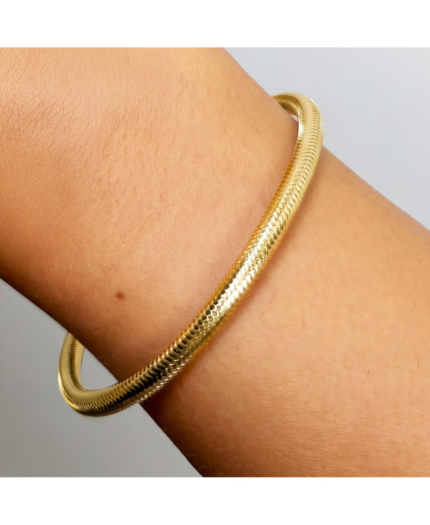 Classic Stretch Bangle 14K Gold-Plated