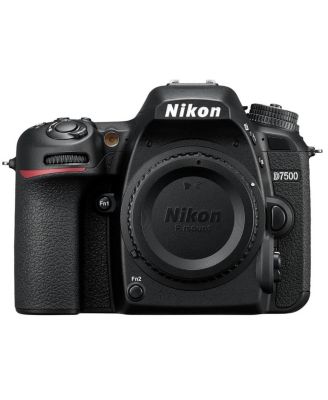 D7500 DSLR with AF-S DX NIKKOR 18-140mm f/3.5-5.6G ED VR Lens