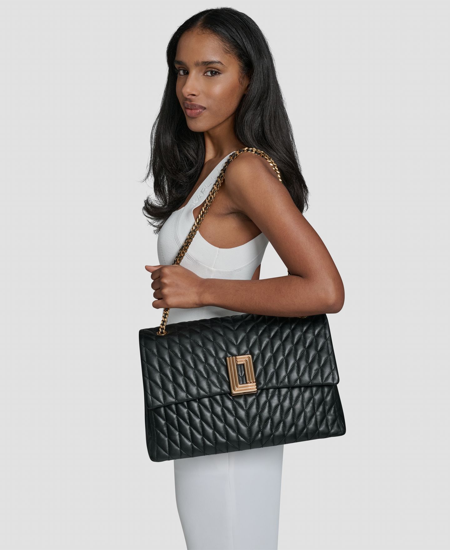 Женская сумка KARL LAGERFELD PARIS Lafayette Jumbo Leather Shoulder, цвет: Чёрный — фото 4
