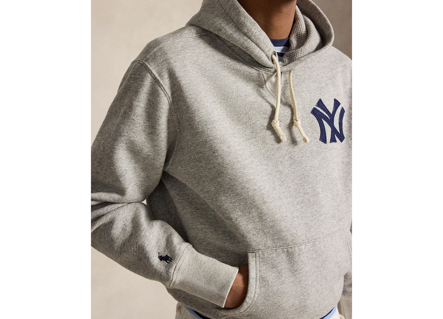 Men's New York Yankees™ Long-Sleeve Hoodie