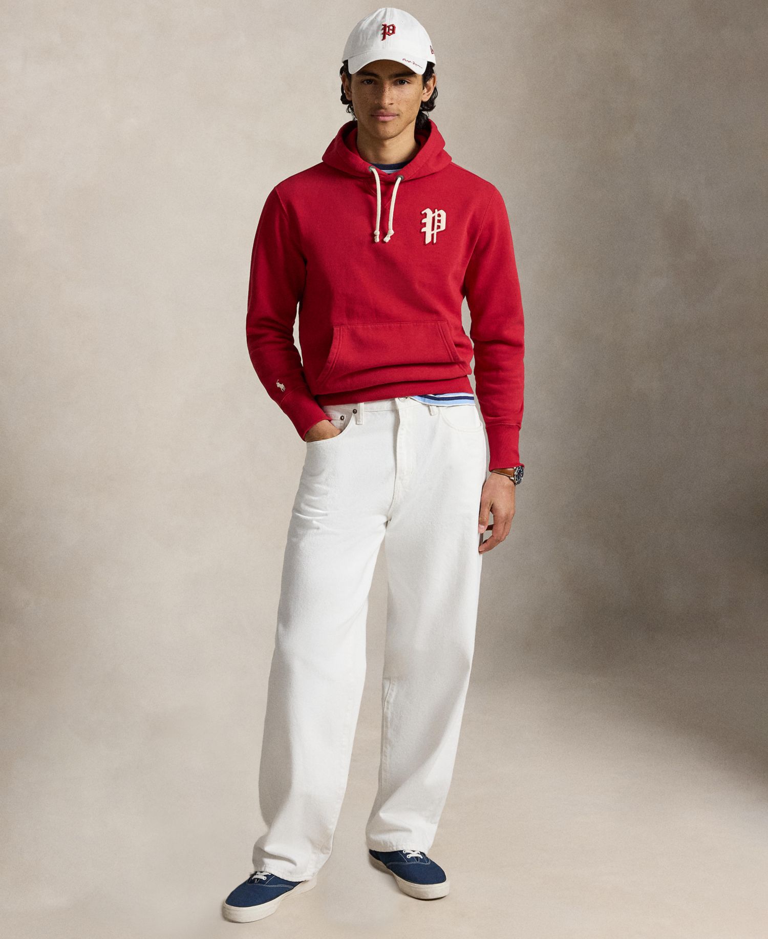 Men's Philadelphia Phillies™ Logo Patch Sweatshirt