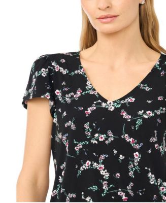 Women's V-Neck Tulip-Sleeve Knit Top