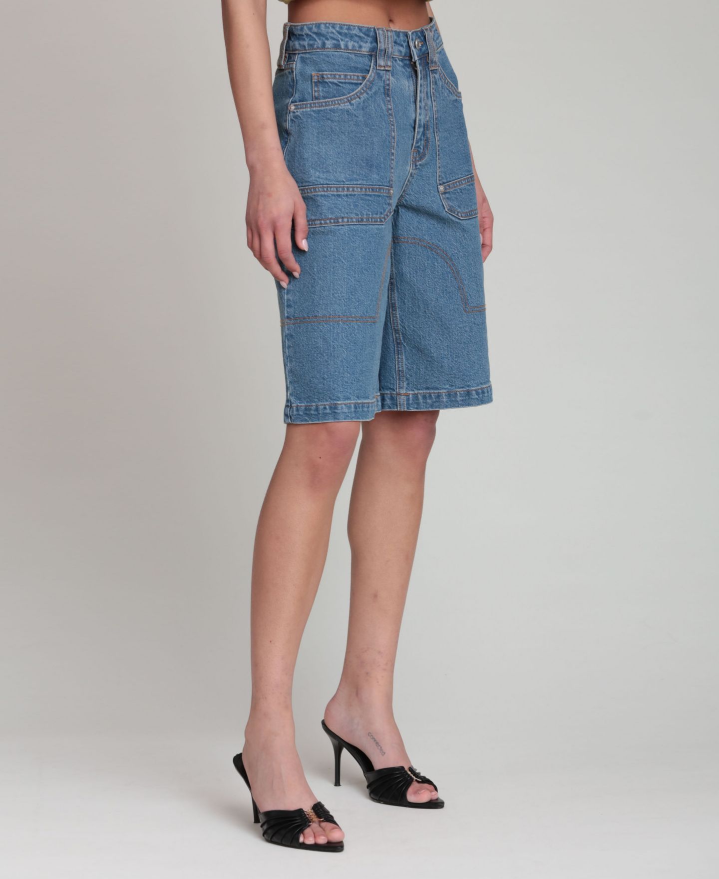 Женские шорты Avec Les Filles Straight-Leg Denim Shorts, цвет: Варёный — фото 3