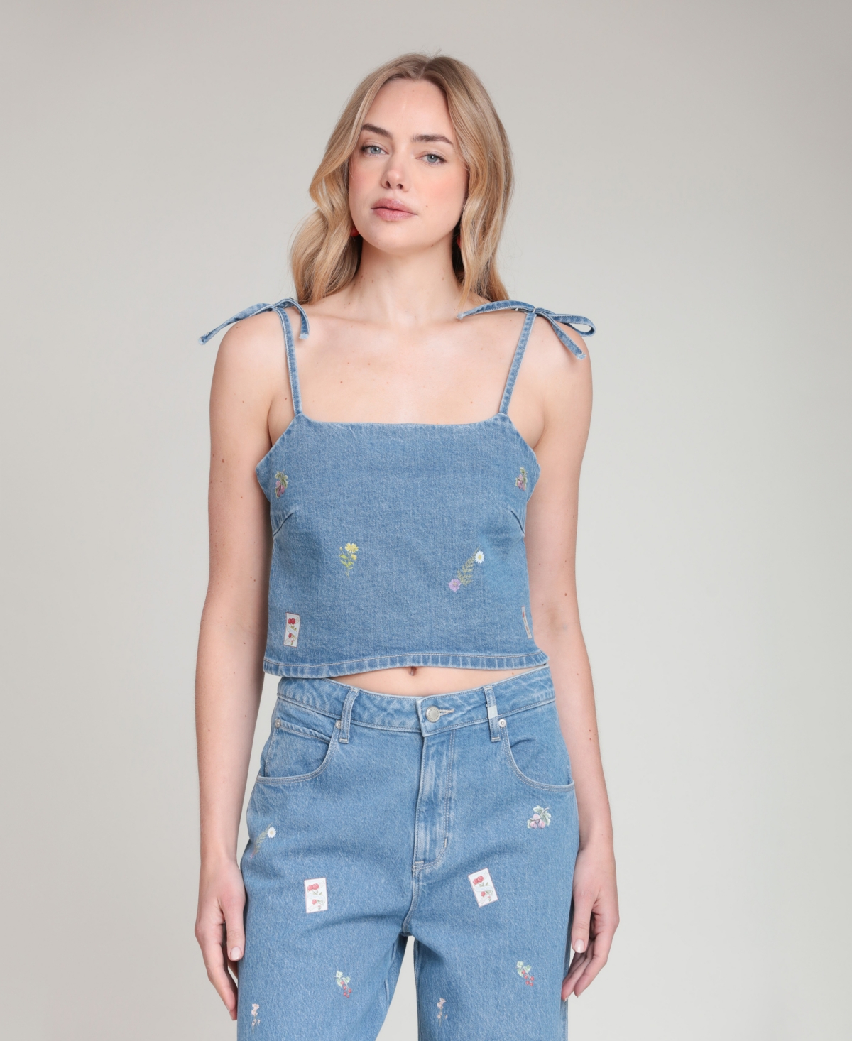 Avec Les Filles Women's Denim Tie Top