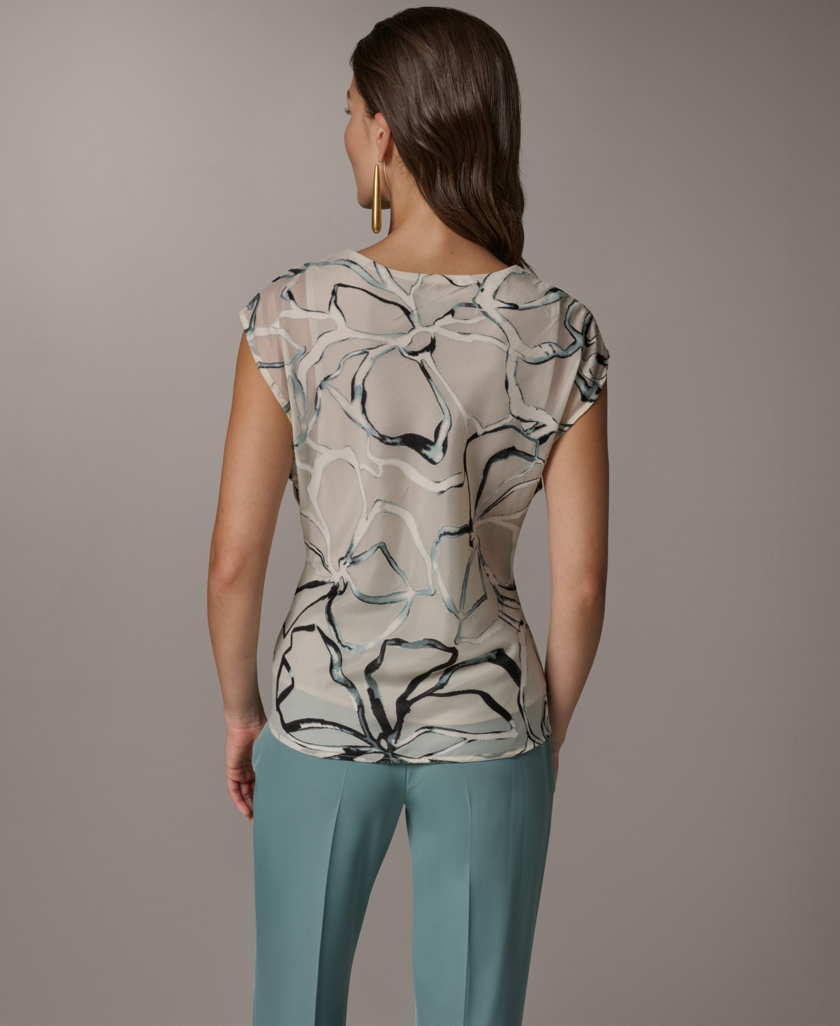 Donna Karan New York Women's Sleeveless V-Neck Top