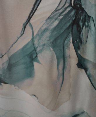 Petite Printed V-Neck Midi Dress