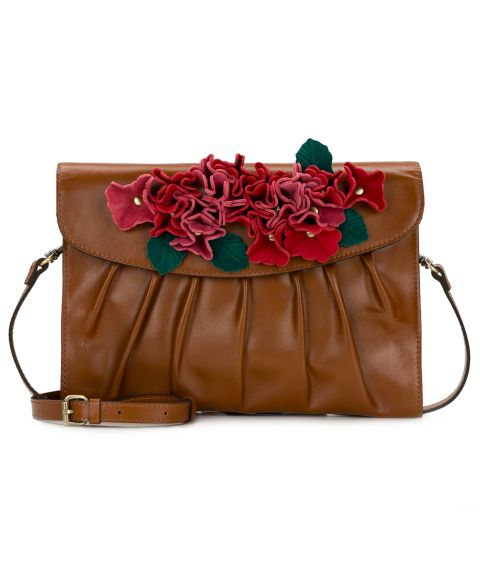 Женский клатч Patricia Nash Chalaronne Medium Leather Hydrangea Embellished Clutch Handbag, цвет: Рыжевато-коричневый