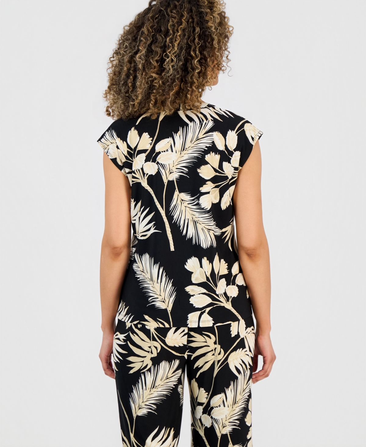 Anne Klein Essentials Petite Printed Short-Sleeve Top