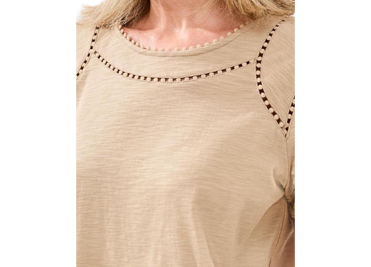 Women's Lace Detail Short-Sleeve Top
