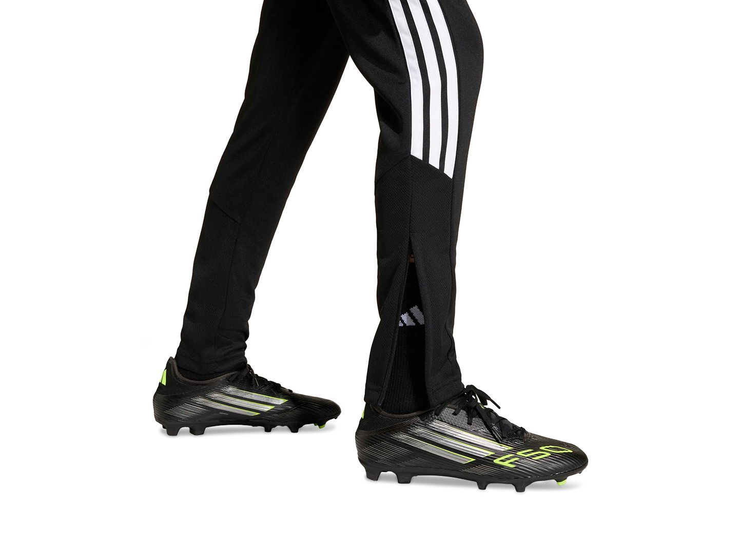 Детские брюки adidas Tiro26 League Training, цвет: Чёрный / Белый — фото 3
