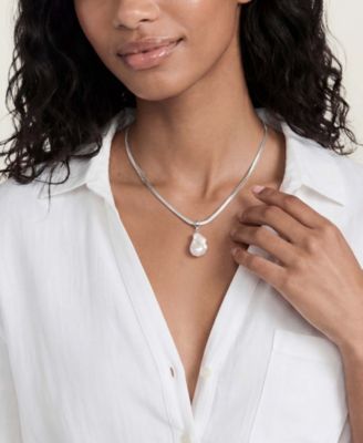 Baroque Mother of Pearl Pendant Necklace