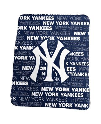 New York Yankees 50" x 60" Classic Fleece Throw Blanket