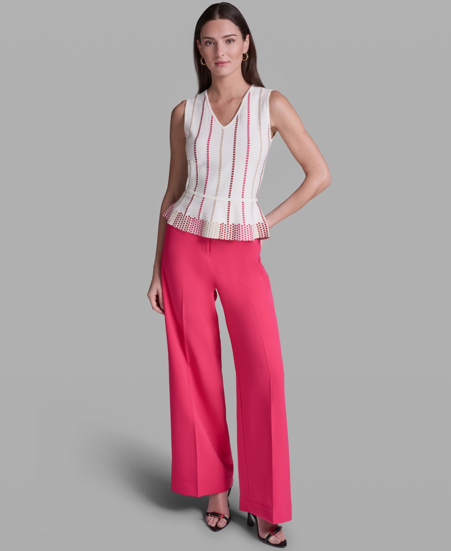 Women's Sleeveless V-Neck Peplum Top