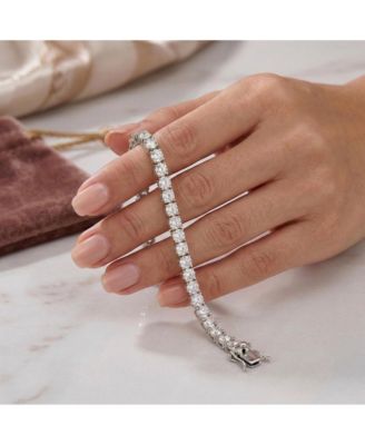 Elegant 4MM CZ Magnetic Lock Brilliant Tennis Bracelet