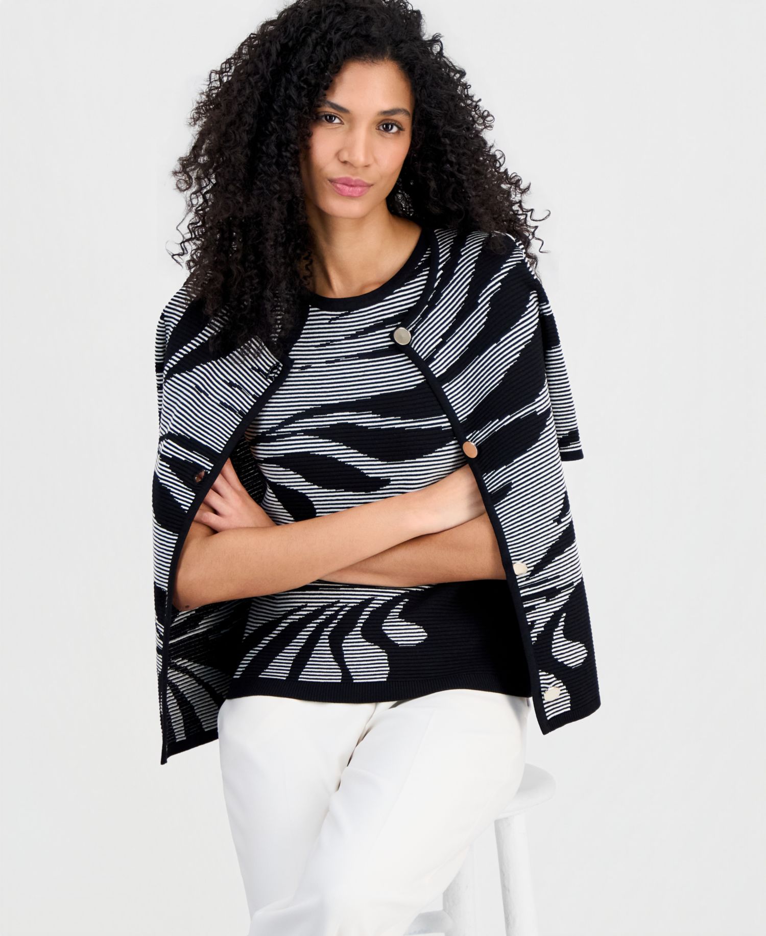 Women's Jacquard-Knit Short-Sleeve Cardigan Sweater