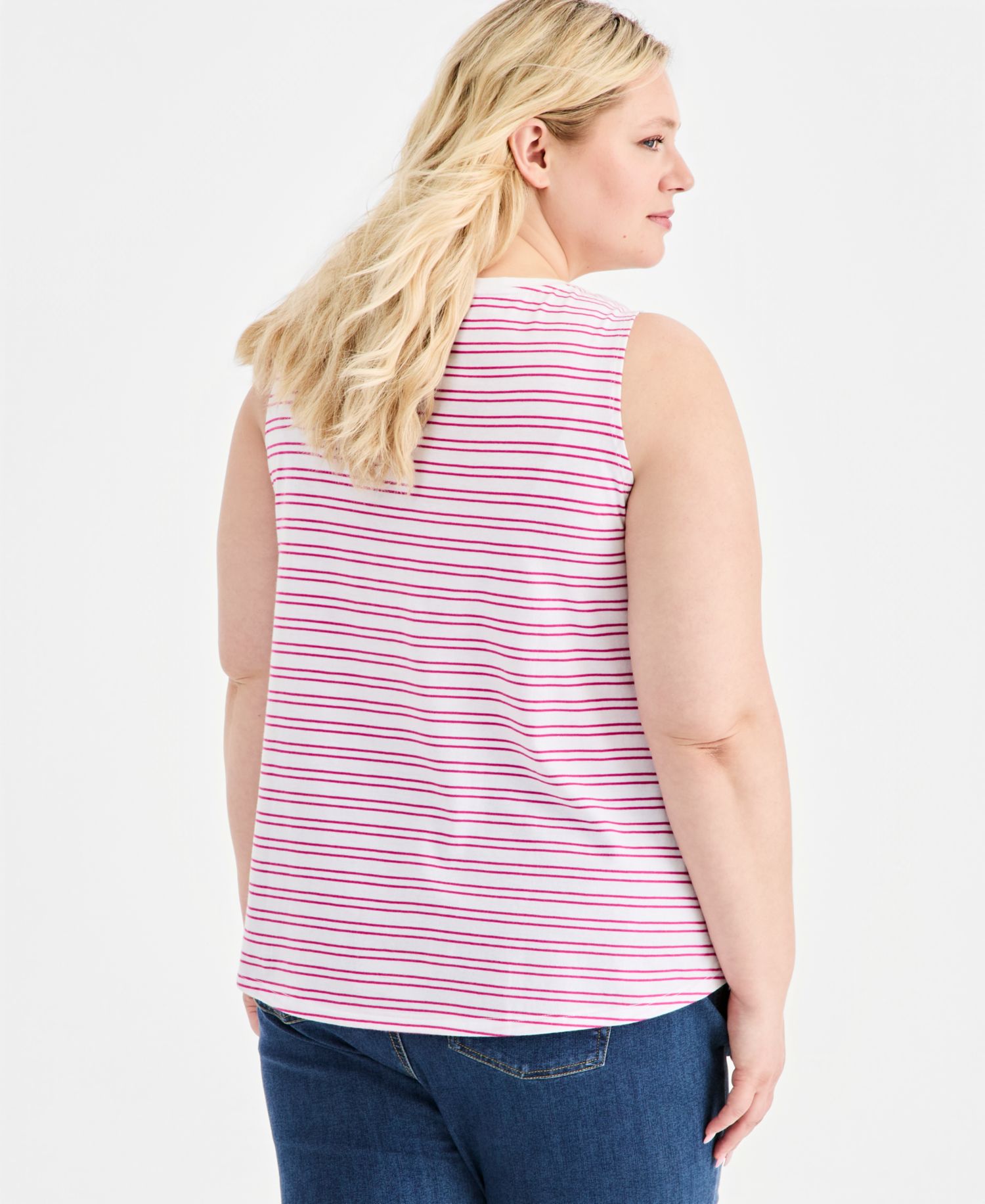 Plus Size Printed V-Neck Tank Top