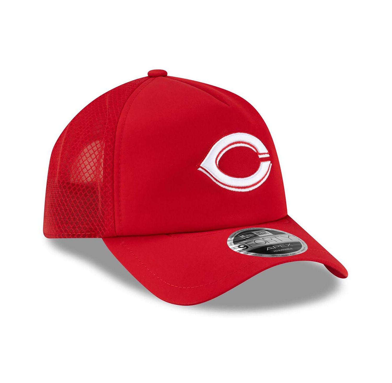 Men's Red Cincinnati Reds 2026 Batting Practice Apex 9FORTY Adjustable Trucker Hat