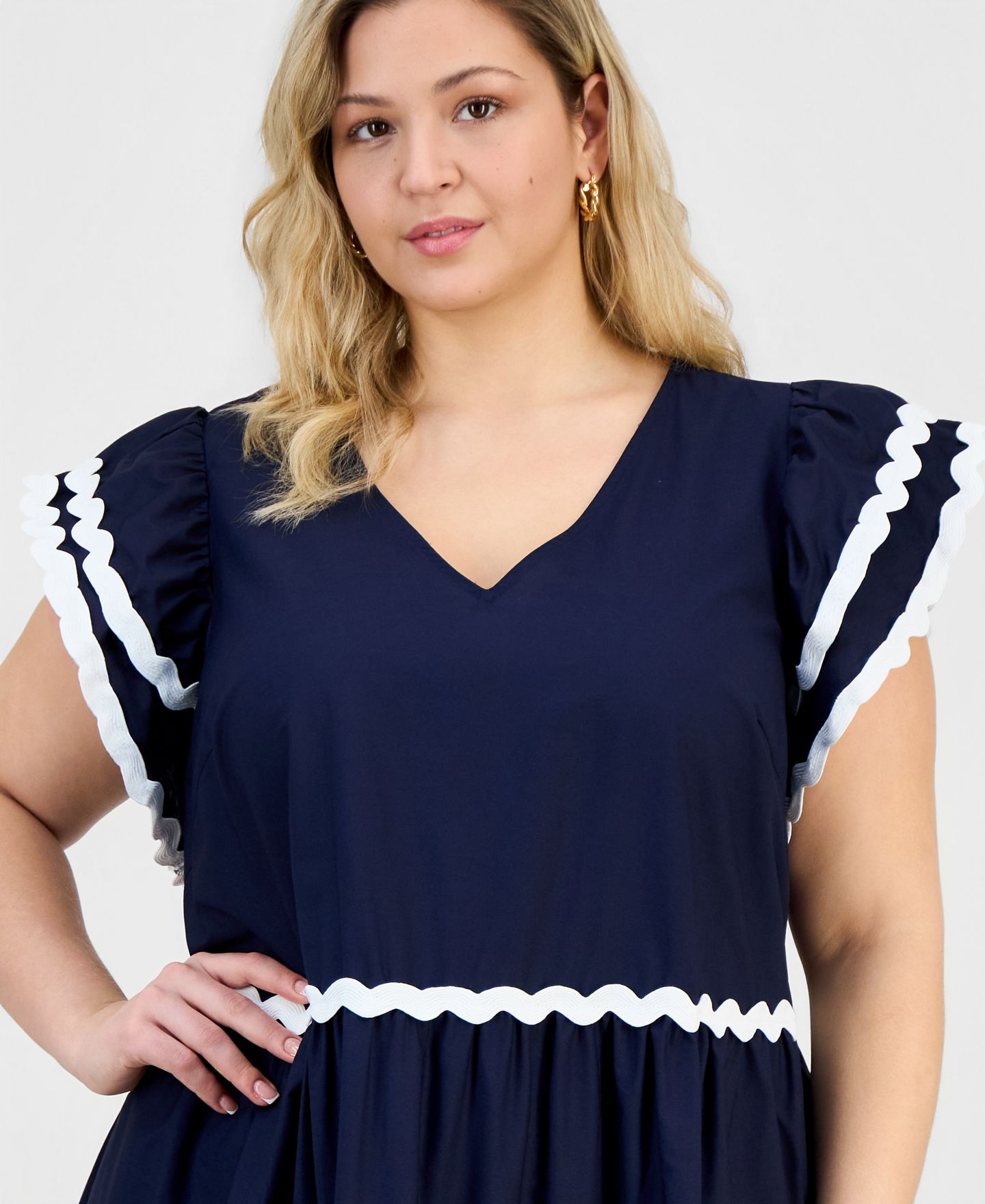 Женское платье Robbie Bee Plus Size V-Neck Flutter-Sleeve, цвет: Тёмно-синий — фото 4