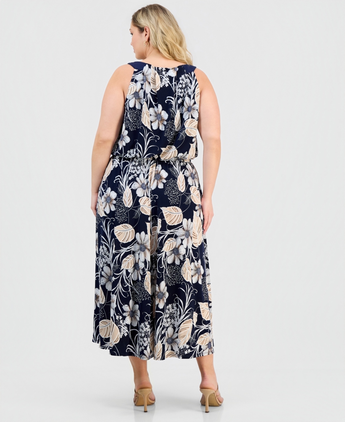 Robbie Bee Plus Printed Pleat-Neck Sleeveless Dress