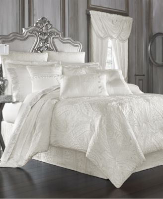 J Queen New York Bianco 4-Pc. Comforter Set, California King