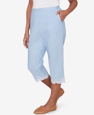 Women's Caribbean Blues Eyelet Embroidered Cuff Capri Pants