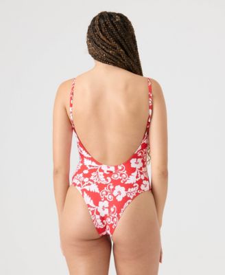 Women's Scoop Neck Low-Back One-Piece Swimsuit