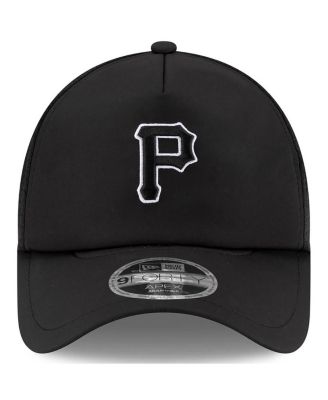 Men's Black Pittsburgh Pirates 2026 Batting Practice Apex 9FORTY Adjustable Trucker Hat