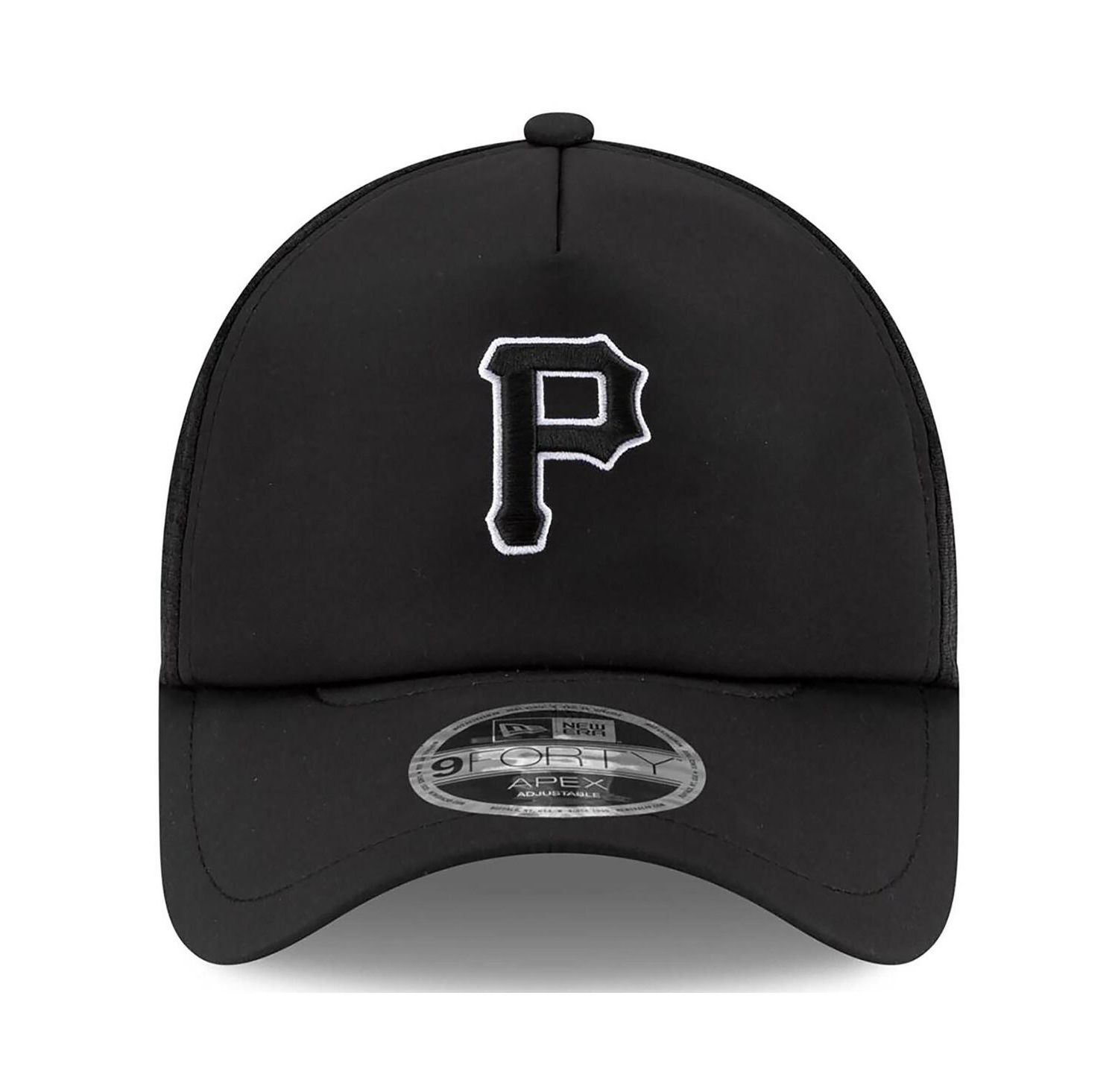 Men's Black Pittsburgh Pirates 2026 Batting Practice Apex 9FORTY Adjustable Trucker Hat