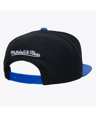 Men's Black Toronto Maple Leaf's Legendary Home Snapback Hat